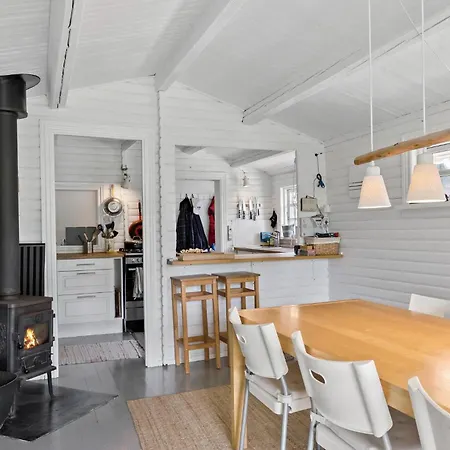 Lovely In With Kitchen *