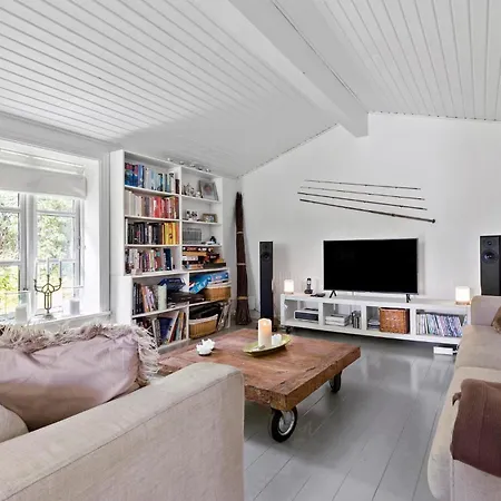 Lovely In With Kitchen Feriehus Vejby